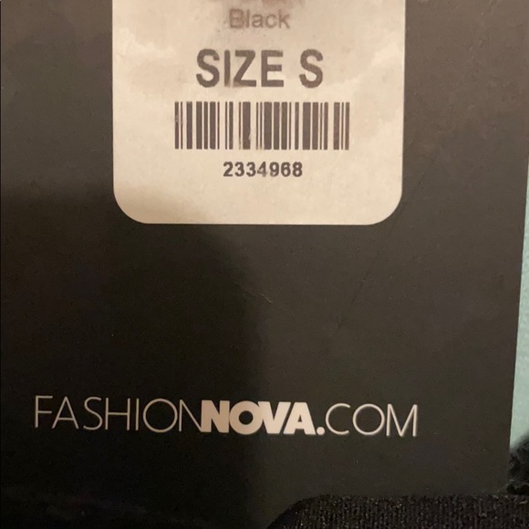 NEW FASHIONNOVA “WET” THONG - Picture 2 of 2